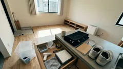 年齢とともに「出費の優先順位」はどう変わる？——体験から“暮らしの土台”へ移る8つの選択