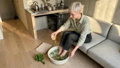 ミントの足湯：帰宅後の足がふっと軽くなる？今夜できる簡単ケアと注意点