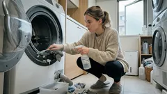 洗ったのに臭うのはなぜ？洗濯機の“中の汚れ”を月1回で整える掃除ルーティン