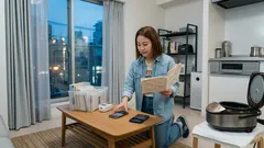 取扱説明書を捨てられない心理:迷いが軽くなる「残す基準」と紙・PDFの整え方