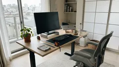 肩や目のつらさは姿勢だけじゃない：人間工学でデスク環境を見直す基本と目安